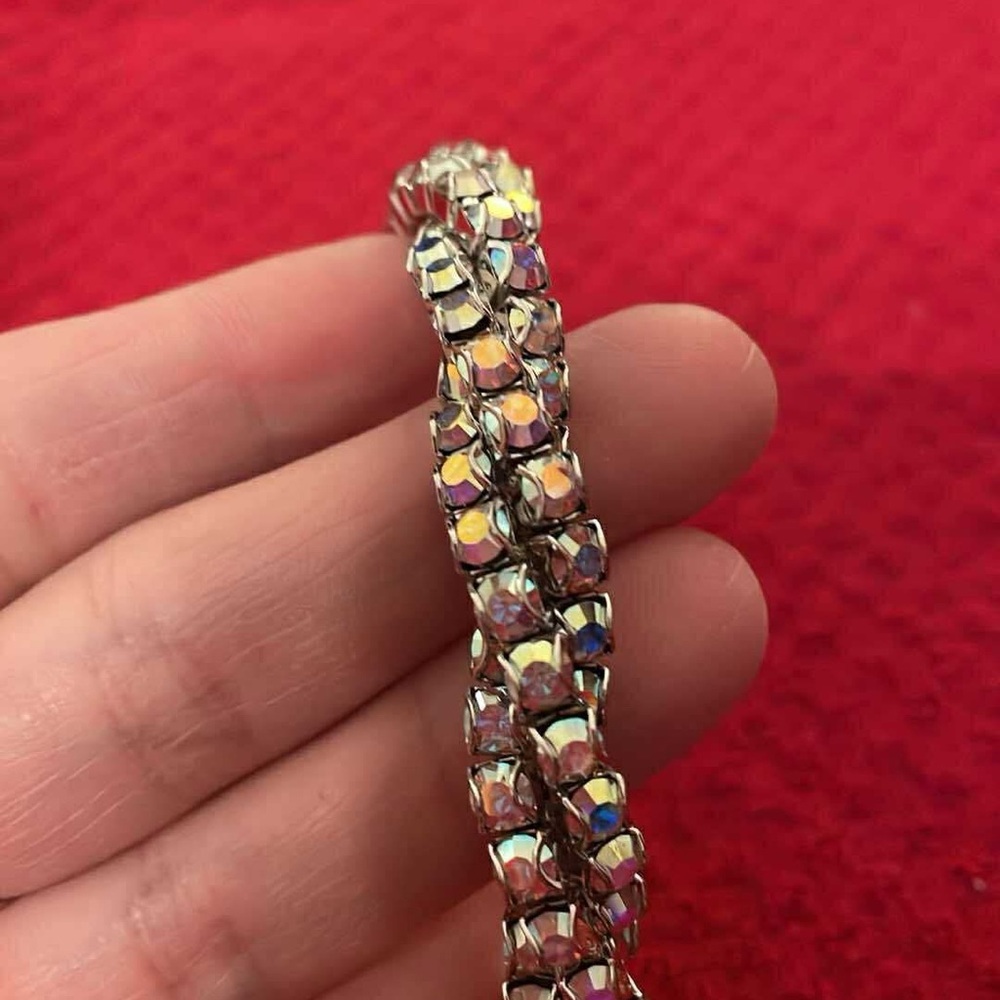 Swarovski Silver Bracelet with Intricate Design